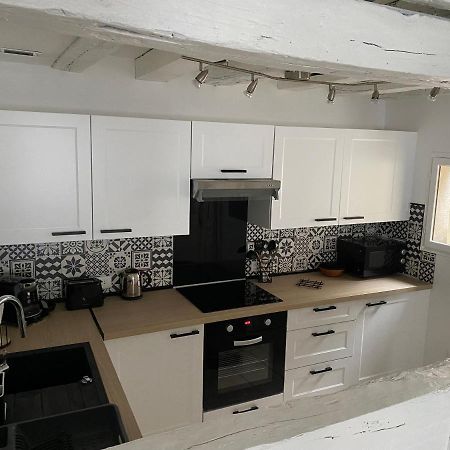 Le Marais Vous - Duplex En Centre-Ville. Provins Exterior foto