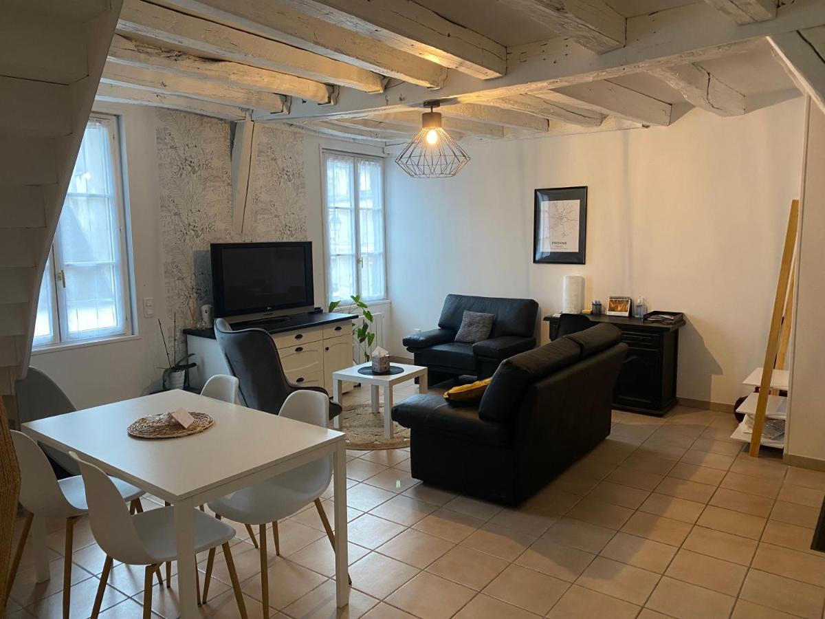 Le Marais Vous - Duplex En Centre-Ville. Provins Exterior foto